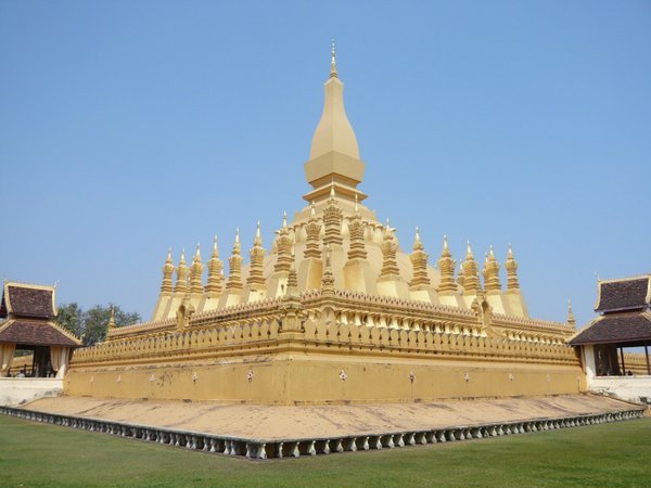 Pha That Luang, icon of Laos