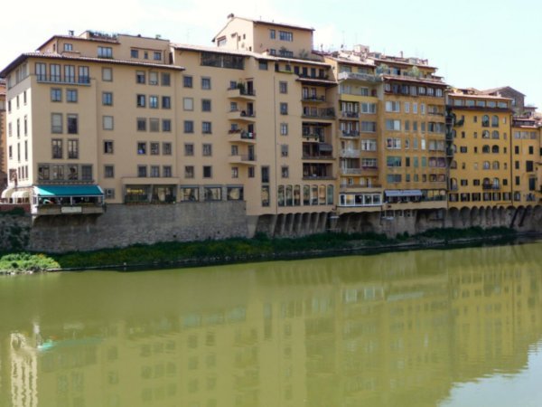 Buildings at the Arno river