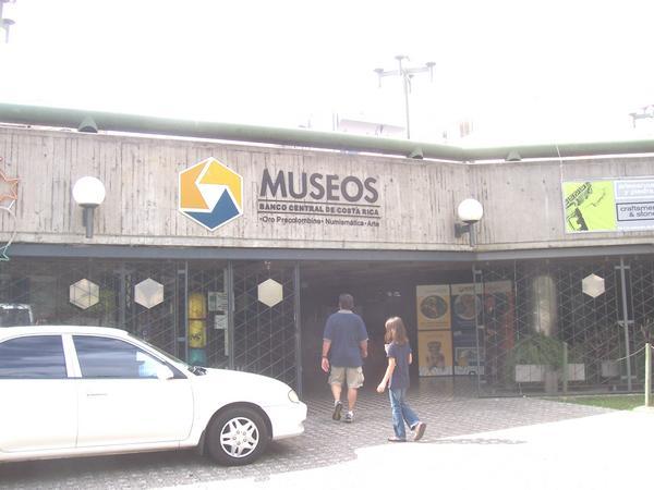Museo Entrance