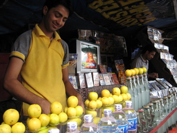 lemon soda vendor, Rishikesh
