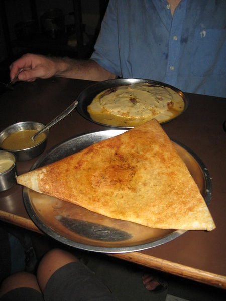 dosa and uttapam, side by side
