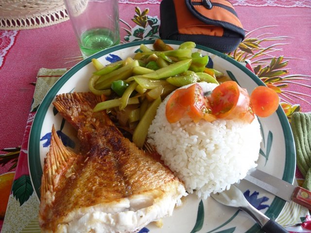 Santo market lunch