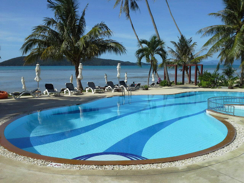 Centra Coconut Resort 