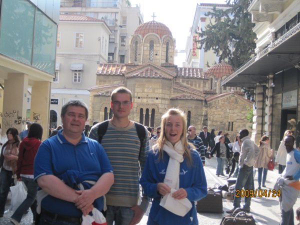 Dad, Chiel and Liz in Athens
