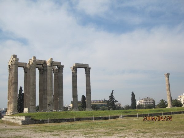 What is now left of the temple of Zeus