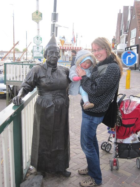 Me, Isa and a familiar face in Marken