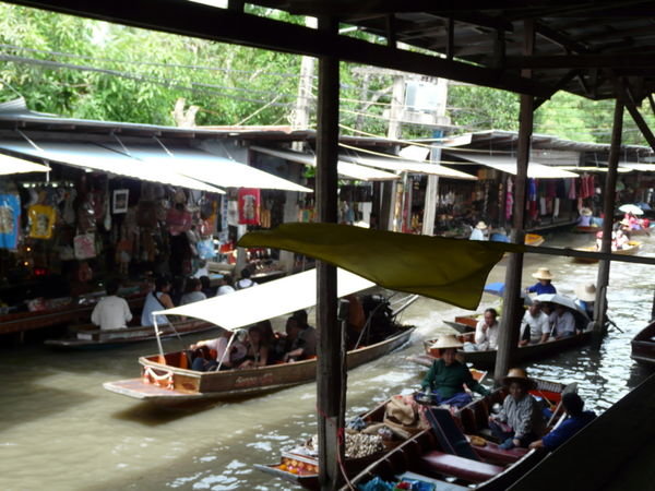 Floating Market (2)
