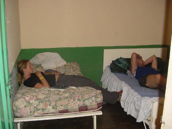 Jo and Jason getting used to the interesting accommodation in Encontrados