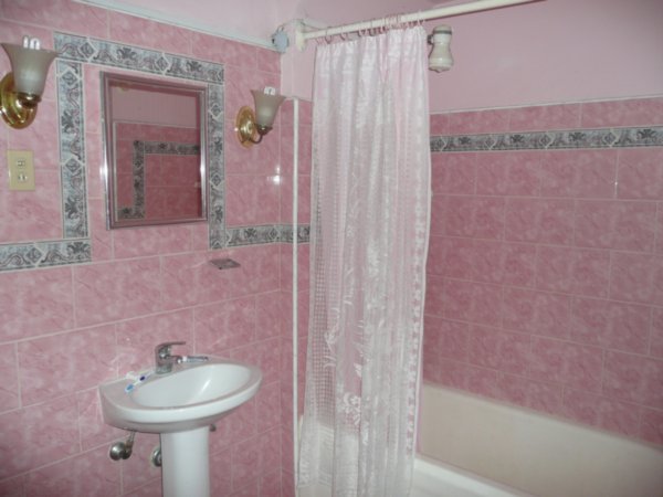 My very pink bathroom :)