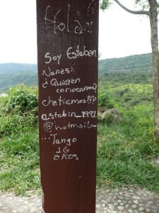 This was some grafiti on the kiosk at the mirador...read it closely...