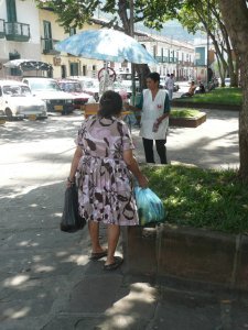 This little teeny old woman was heading home from the market with her groceries in the heat. Poor little thing was exhausted and kept having to rest every few yards. Hope she doesn't live up the hill like most San Gilenos do!