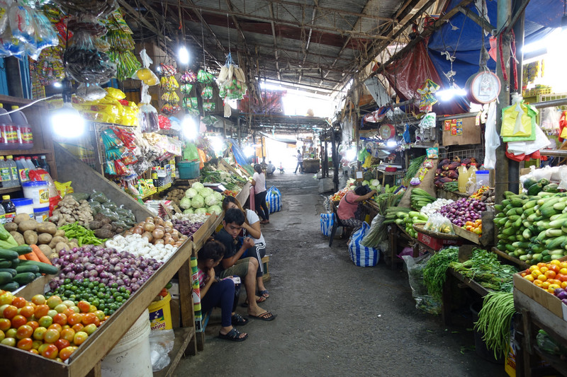 Puerto Princesa market