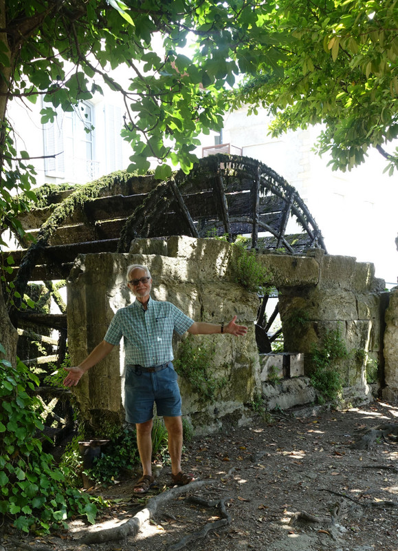 Waterwheel at L'Isle-sur-la-Sorgue