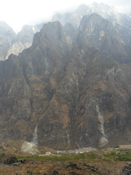 View of gorge 'walls' from Halfway GH
