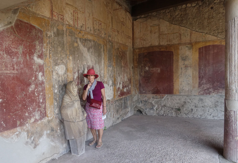 Pompeii Real Sized Pompeii Woman Judy Photo