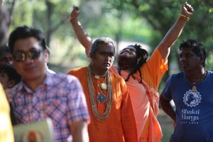 safari at Ann van Dyk Cheetah Reserve with Paramahamsa Vishwananda