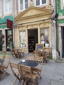 some lovely cafés - unfortunately it was too chilly to sit outside that day