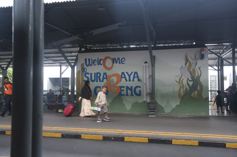 the train stopped int Surabaya for a while but we did not have to change trains