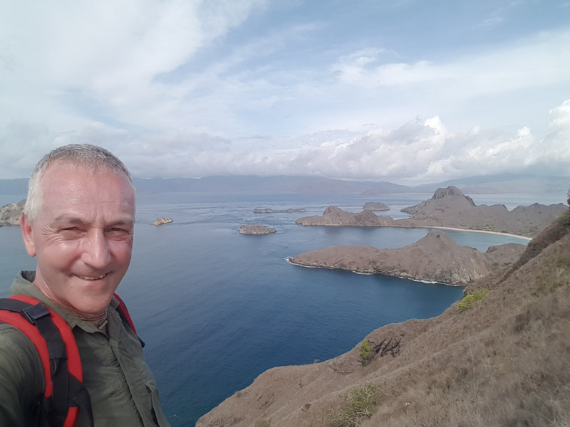 this place is stunning - Padar Island