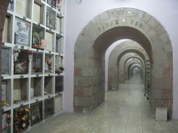 Katakomben der Basilica