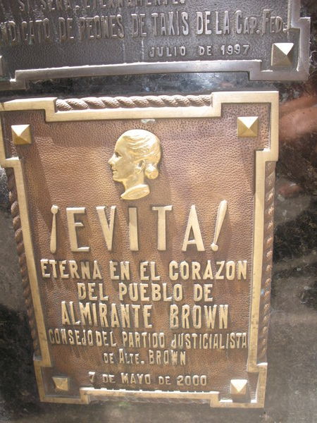 Das Grab von Evita