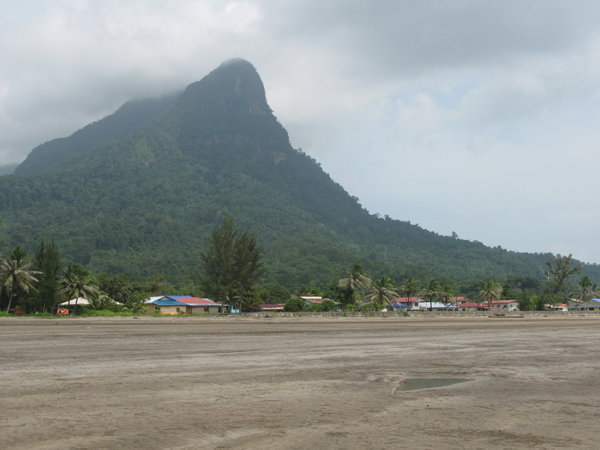 Kampung Santubong und Gunung Santubong