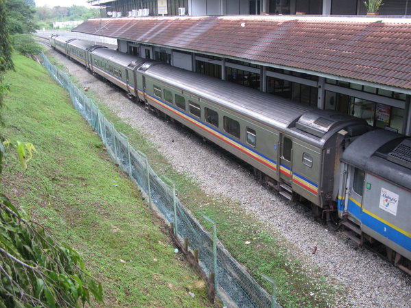Langkawi Express an der thailändischen Grenze