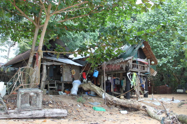 house of fishermen in Mango Bay