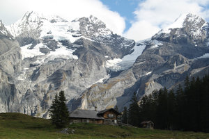 mountain hut and Morgenhorn in Kandersteg