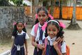 schoolgirls in Thumpoly