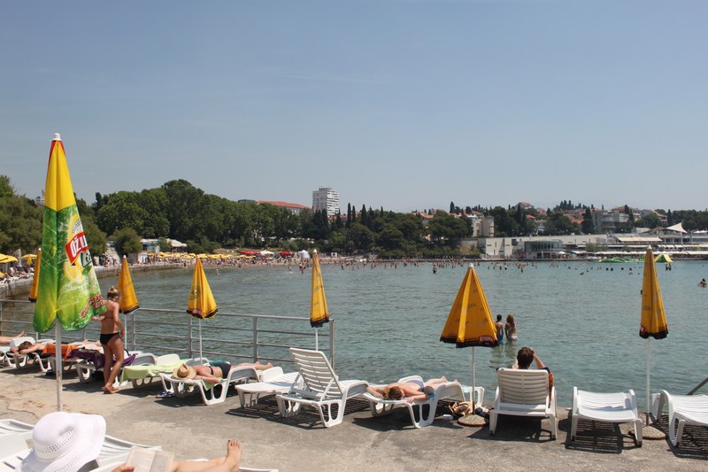 the famous beach of Bavcice