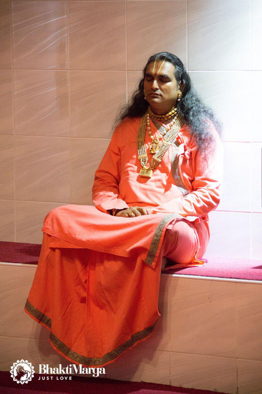 amazing meditation with Paramahamsa Vishwananda