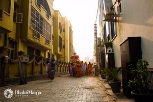 procession in the streets of Vrindavan