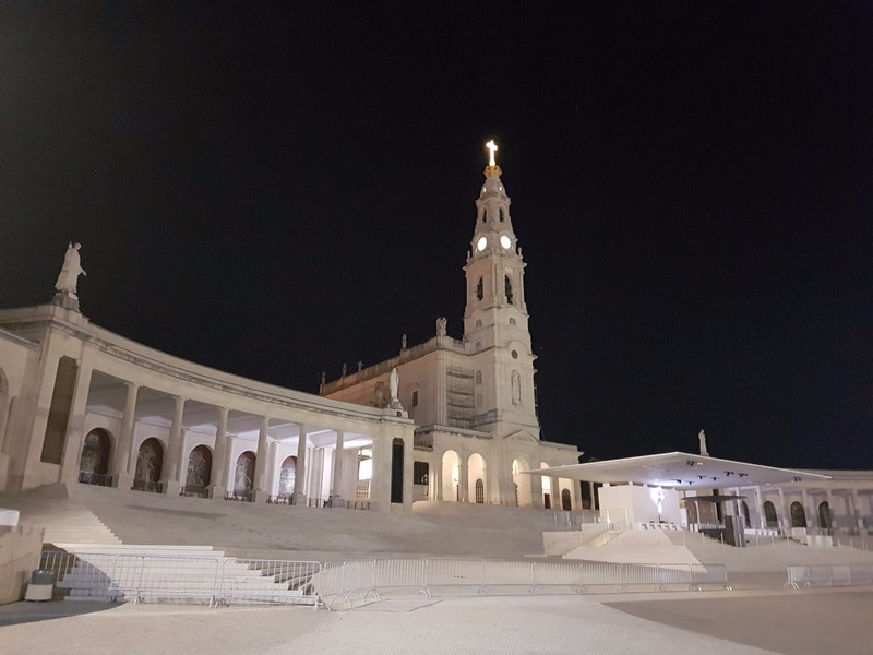 basilica at night