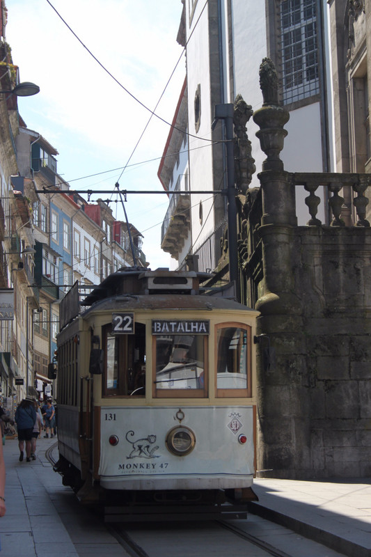 of course, not to be missed in Portugal: the old tramway