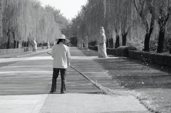 The avenue to the Ming Tombs