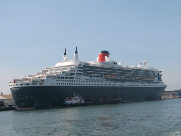 Queen Mary Ship