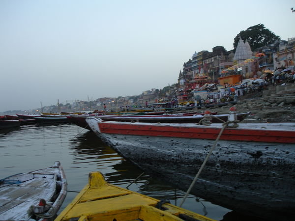Boats + The Ghats