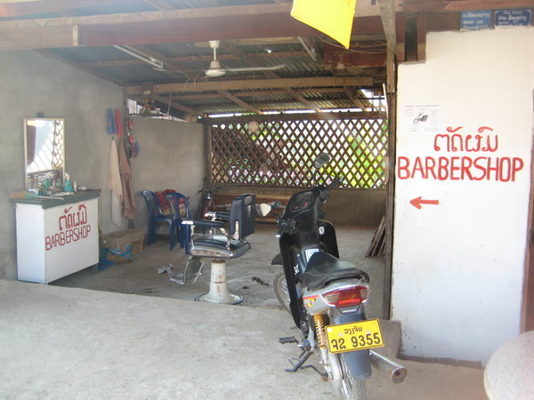 Outdoor barbershop - laos style