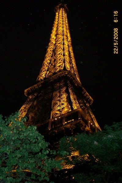 Eiffel Tower 2
