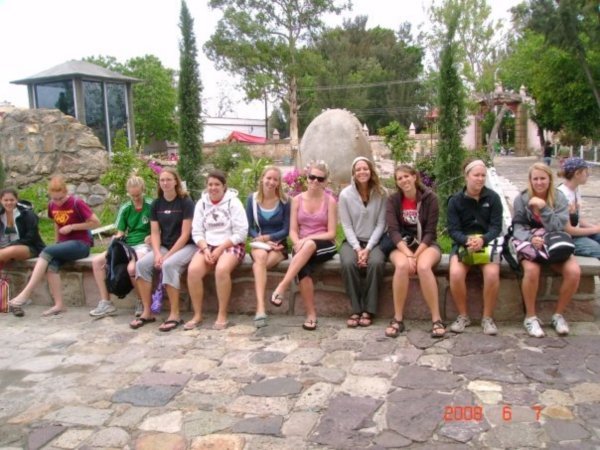 The group - worn out after our excursion to Mitla