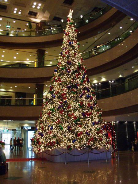 Singapore Christmas tree
