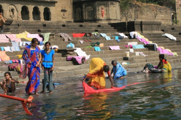 Bathing ghats at Mareshwar Fort