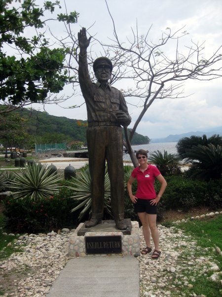 Kim with General MacArthur