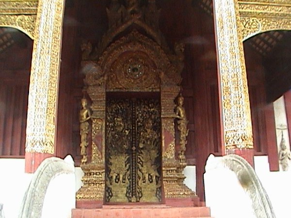Doors into Wat