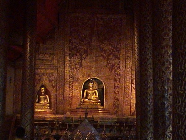 Buddah inside of Vihara Laai Kham