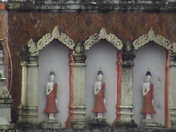 Detailed view of the top of the wat