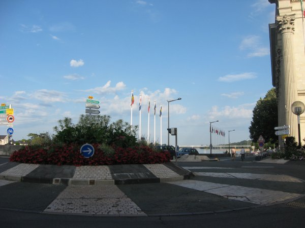 A Roundabout in Saumur