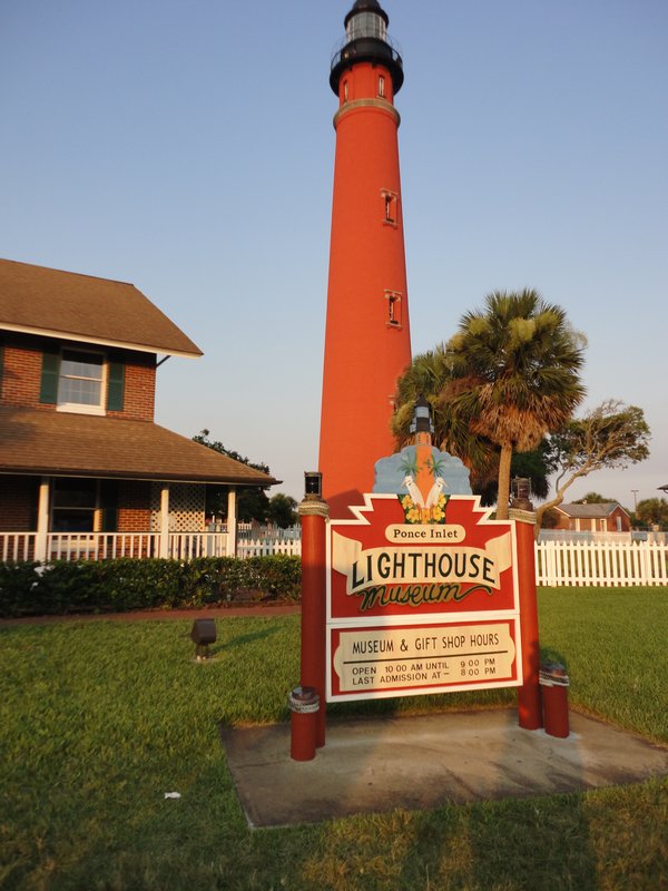 Lighthouse sign