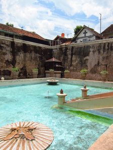 Taman Sari, The Sultan's bathing pool